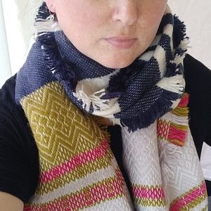 Oversized Thick Knitted Winter Scarf